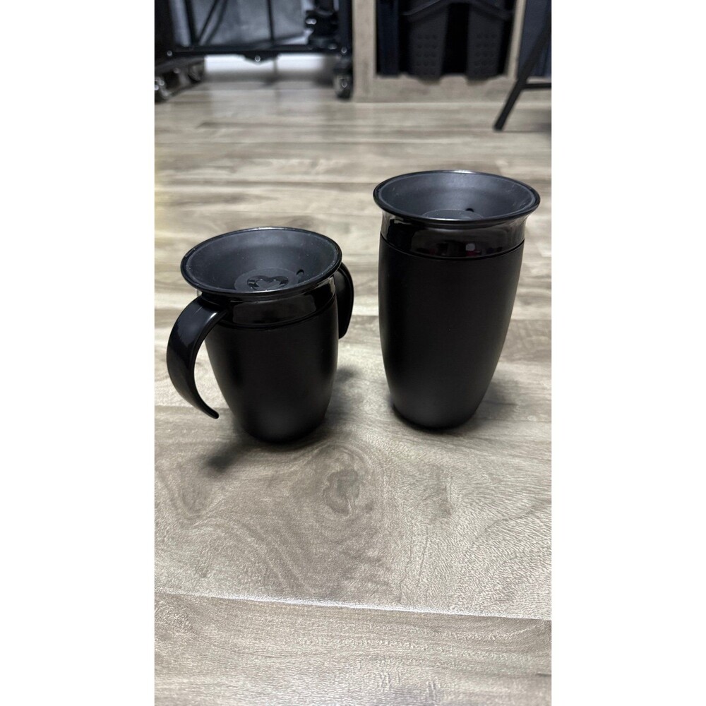 Munchkin Miracle 360 Black Trainer Cups Set 10 & 7 Ounce Sippy Cup Black Bundle